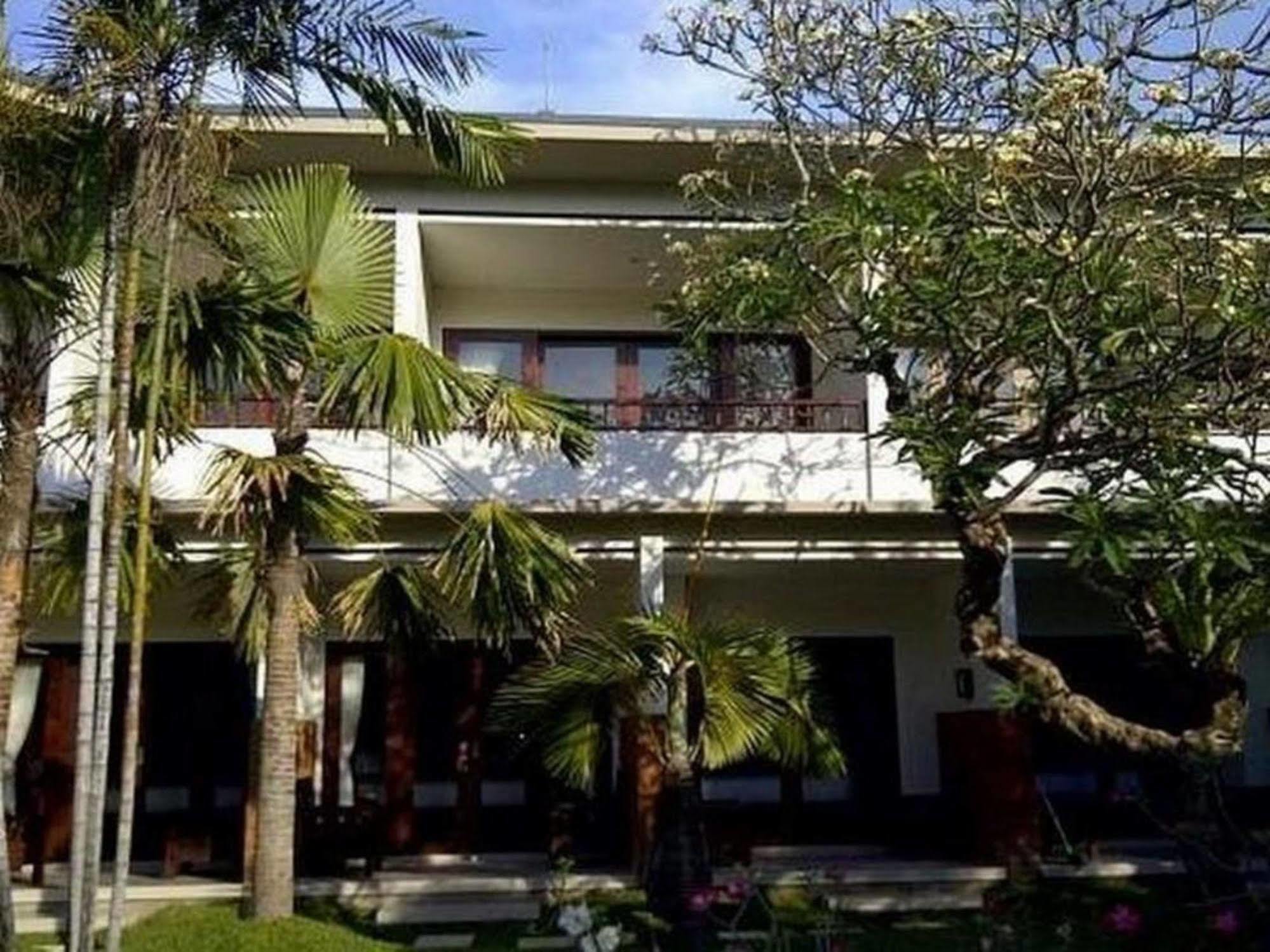 Billy Pendawa Homestay Kuta Lombok Exterior foto